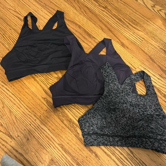 Three size 6 lulu bras with a high neck can be sold together or individually - Picture 1 of 2